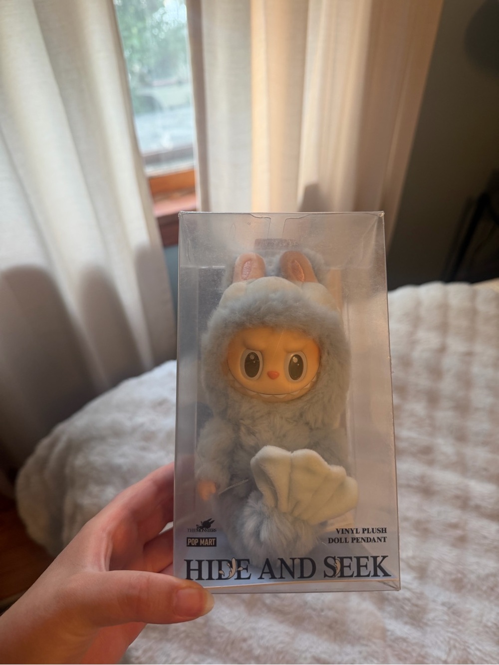 Hide and Seek Labubu Mermaid Pendant - Pop Mart The Monsters Rare NEW IN BOX - Picture 6 of 7